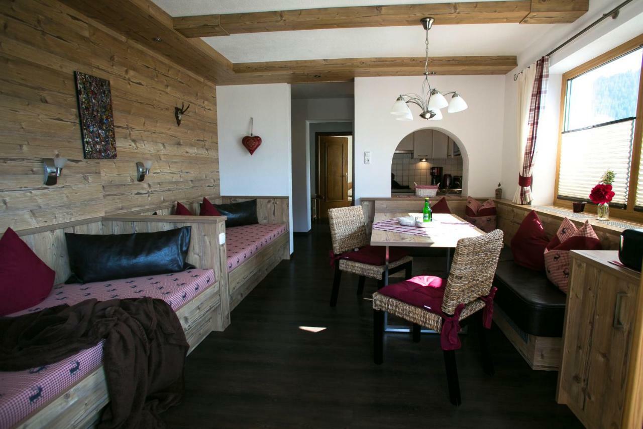 Alpen Apartments Austria Berwang Eksteriør bilde